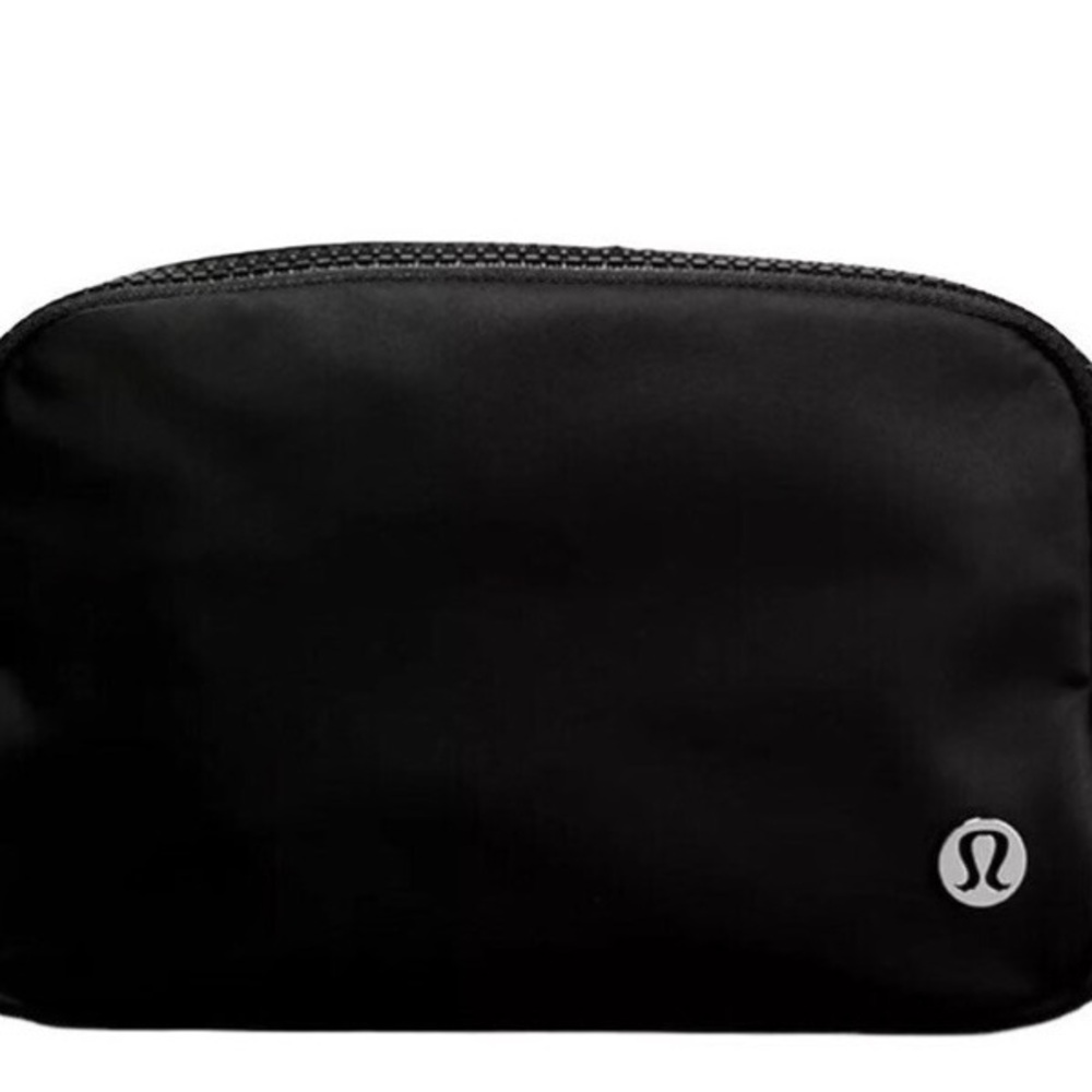 Lululemon Athletica Black Belt Bag Sleek Modern Design